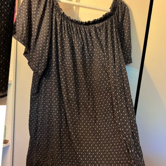 H&M Dress - Picture 2 of 2